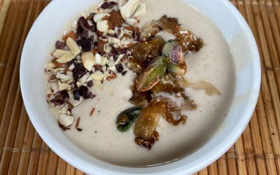 Crème d’amande à la fleur d’oranger, figues sèches et pistaches